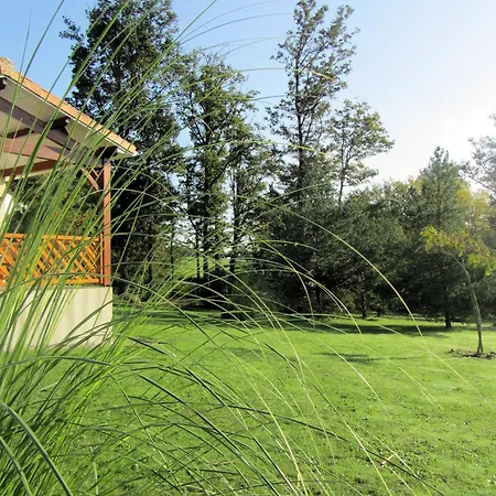 Дом отдыха Magnolia Ecuras